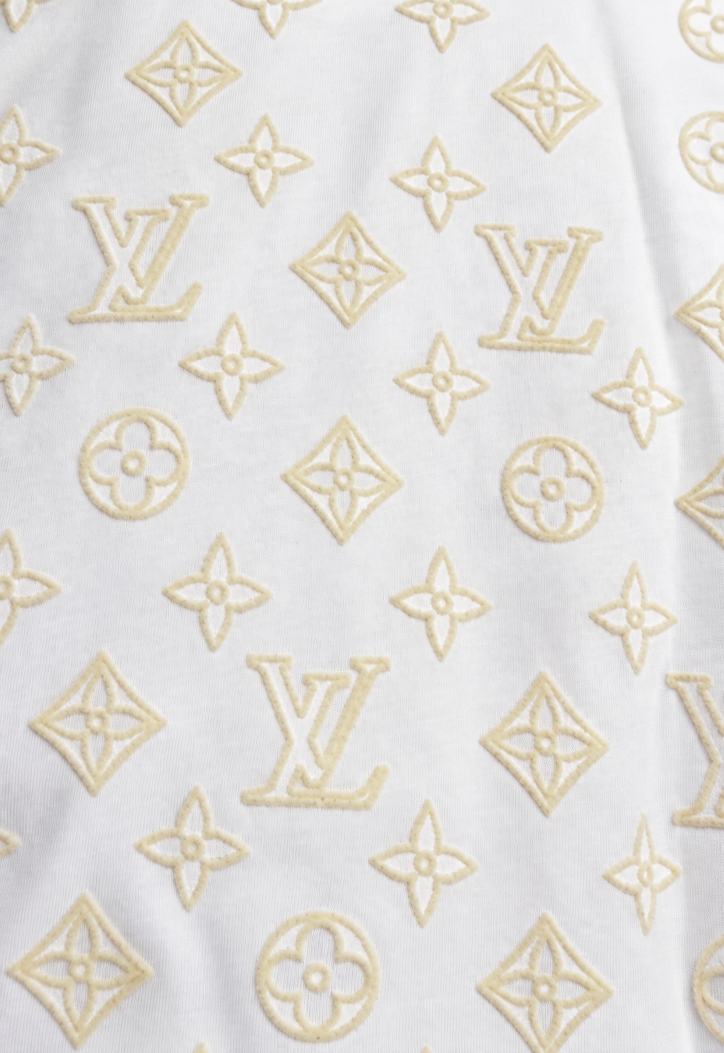 Louis Vuitton Herren T-Shirt Weiß "Gradient Signature Flock Print"