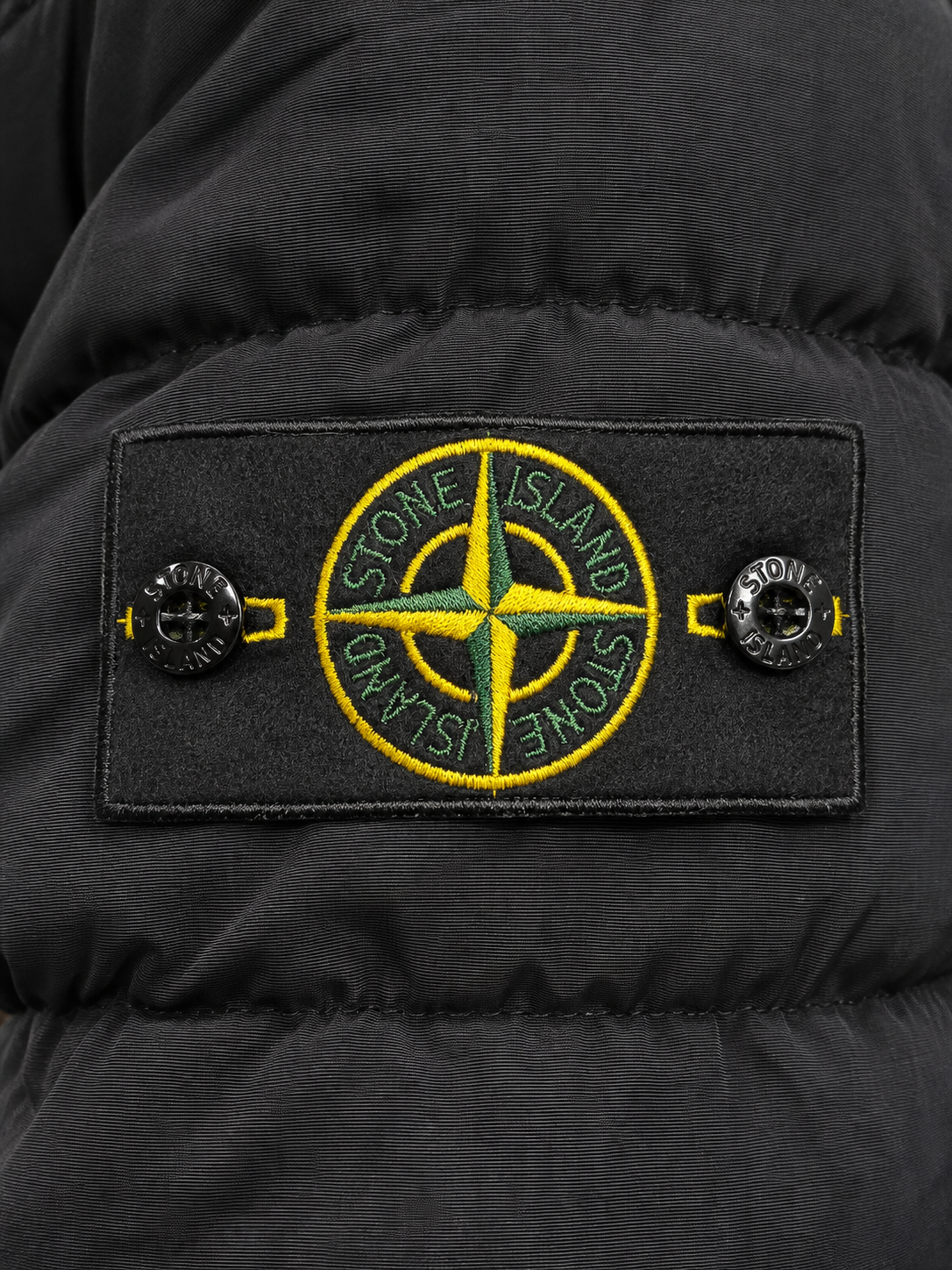 Stone Island Herren Kapuzen-Daunenparka Schwarz